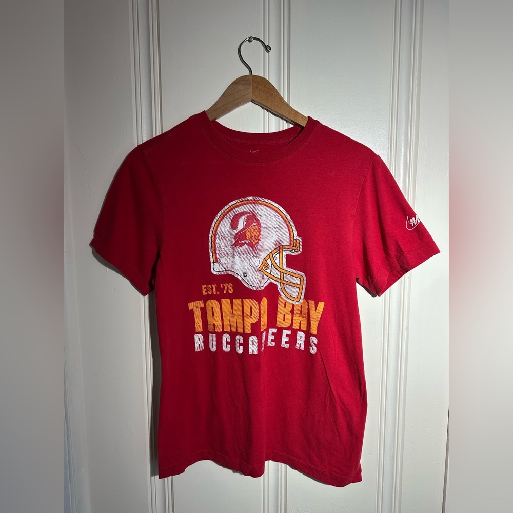 Nike Tampa Bay Buccaneers t-shirt | Red | size Small S